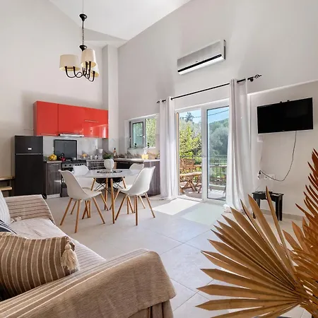 Apartment Oceanida Garifalia Country House *